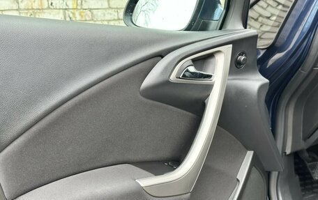 Opel Astra J, 2011 год, 520 000 рублей, 16 фотография