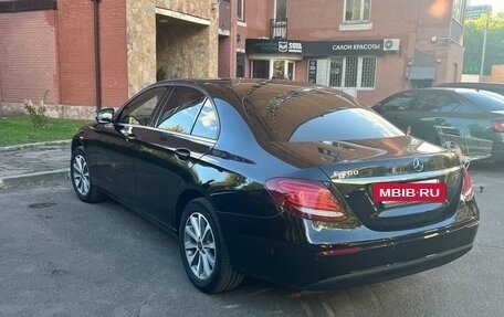 Mercedes-Benz E-Класс, 2017 год, 2 700 000 рублей, 5 фотография