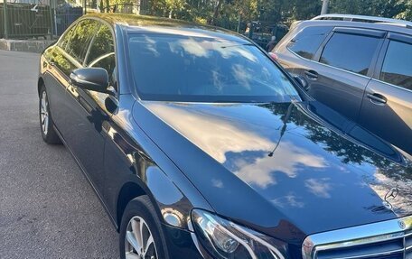 Mercedes-Benz E-Класс, 2017 год, 2 700 000 рублей, 6 фотография