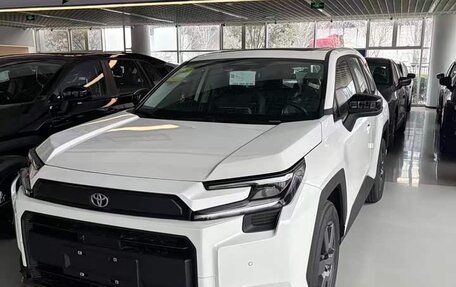 Toyota RAV4, 2025 год, 4 925 888 рублей, 2 фотография