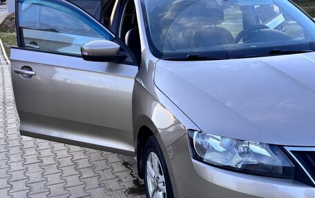 Skoda Rapid I, 2018 год, 1 350 000 рублей, 2 фотография