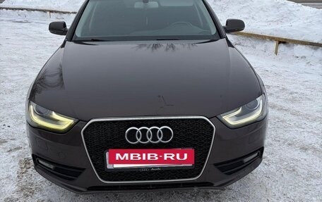Audi A4, 2012 год, 1 230 000 рублей, 6 фотография
