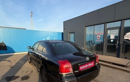 Toyota Avensis III рестайлинг, 2004 год, 590 000 рублей, 4 фотография