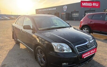Toyota Avensis III рестайлинг, 2004 год, 590 000 рублей, 2 фотография