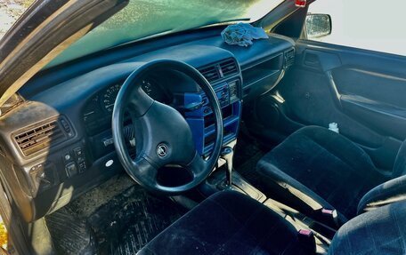 Opel Vectra A, 1989 год, 90 000 рублей, 3 фотография