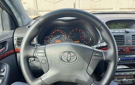 Toyota Avensis III рестайлинг, 2004 год, 590 000 рублей, 10 фотография