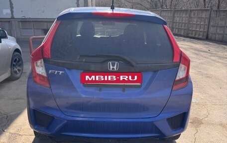 Honda Fit III, 2016 год, 860 000 рублей, 2 фотография
