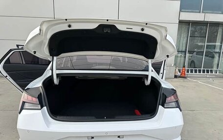 Hyundai Elantra, 2023 год, 1 608 888 рублей, 12 фотография