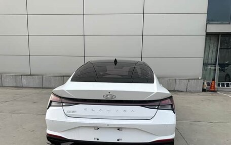 Hyundai Elantra, 2023 год, 1 608 888 рублей, 4 фотография