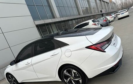Hyundai Elantra, 2023 год, 1 608 888 рублей, 3 фотография