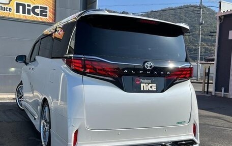 Toyota Alphard, 2025 год, 8 745 586 рублей, 10 фотография