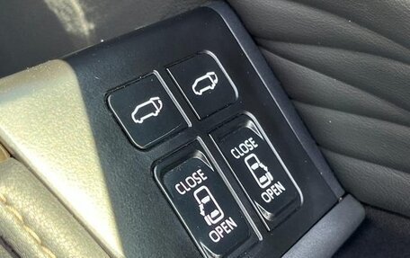 Toyota Alphard, 2025 год, 8 745 586 рублей, 22 фотография