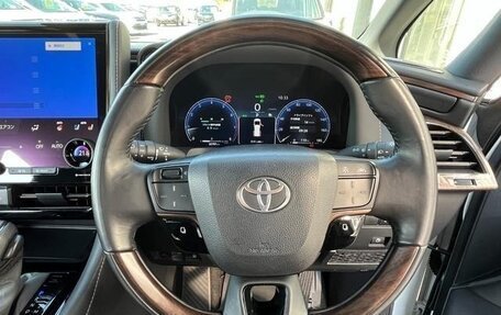 Toyota Alphard, 2025 год, 8 745 586 рублей, 17 фотография