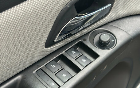 Chevrolet Cruze II, 2013 год, 740 000 рублей, 15 фотография