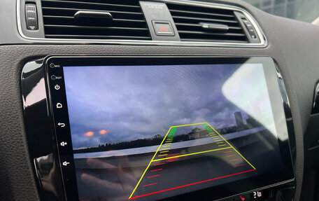 Volkswagen Jetta VI, 2015 год, 1 370 000 рублей, 15 фотография