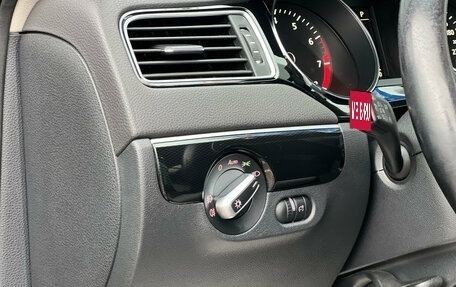 Volkswagen Jetta VI, 2015 год, 1 370 000 рублей, 13 фотография