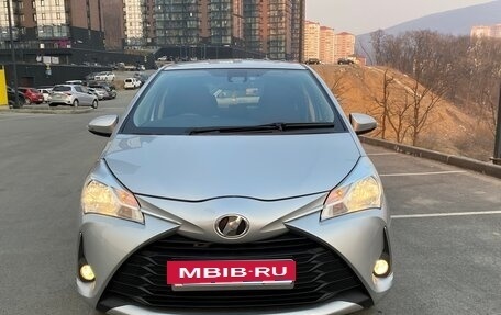 Toyota Vitz, 2017 год, 900 000 рублей, 5 фотография