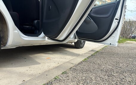 Toyota Vitz, 2002 год, 405 000 рублей, 7 фотография