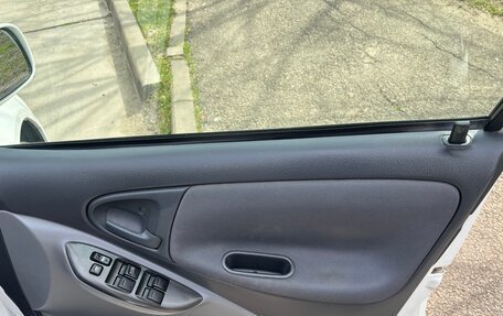 Toyota Vitz, 2002 год, 405 000 рублей, 17 фотография