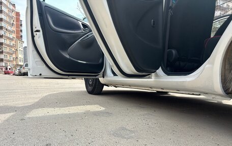 Toyota Vitz, 2002 год, 405 000 рублей, 8 фотография