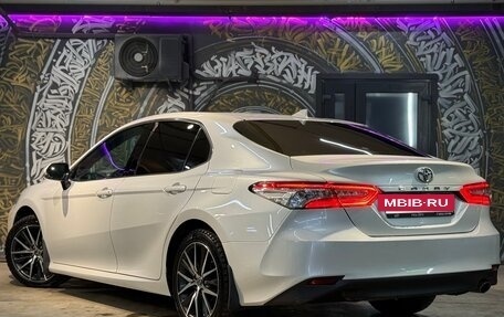 Toyota Camry, 2021 год, 2 899 999 рублей, 4 фотография