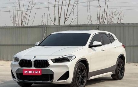 BMW X2, 2020 год, 1 800 000 рублей, 3 фотография
