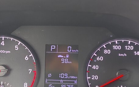 Hyundai Solaris II рестайлинг, 2017 год, 1 300 000 рублей, 12 фотография