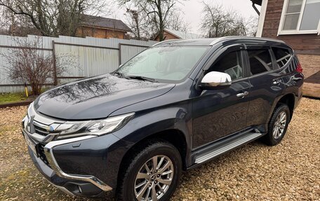 Mitsubishi Pajero Sport III рестайлинг, 2019 год, 3 600 000 рублей, 2 фотография