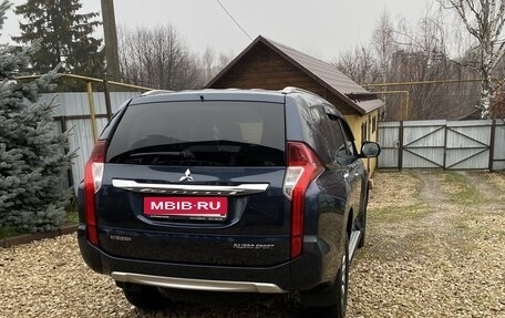 Mitsubishi Pajero Sport III рестайлинг, 2019 год, 3 600 000 рублей, 6 фотография