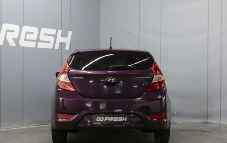 Hyundai Solaris II рестайлинг, 2011 год, 699 000 рублей, 4 фотография