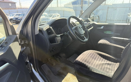 Volkswagen Caravelle T6 рестайлинг, 2019 год, 2 999 000 рублей, 8 фотография