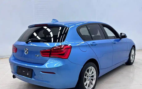 BMW 1 серия, 2018 год, 1 410 000 рублей, 5 фотография