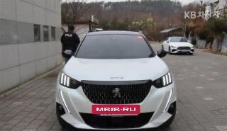 Peugeot 2008 II, 2023 год, 1 650 000 рублей, 3 фотография