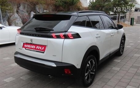 Peugeot 2008 II, 2023 год, 1 650 000 рублей, 2 фотография