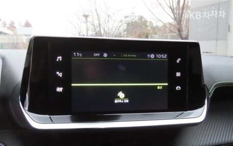 Peugeot 2008 II, 2023 год, 1 650 000 рублей, 15 фотография