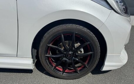 Toyota Yaris, 2023 год, 1 218 069 рублей, 10 фотография