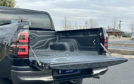 Toyota Hilux VIII, 2022 год, 4 600 069 рублей, 12 фотография