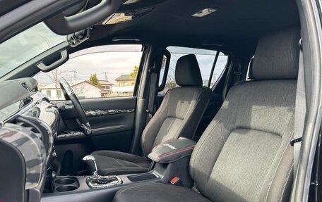 Toyota Hilux VIII, 2022 год, 4 600 069 рублей, 34 фотография