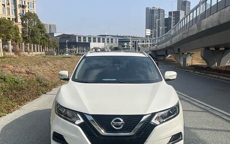 Nissan Qashqai, 2022 год, 1 730 000 рублей, 2 фотография