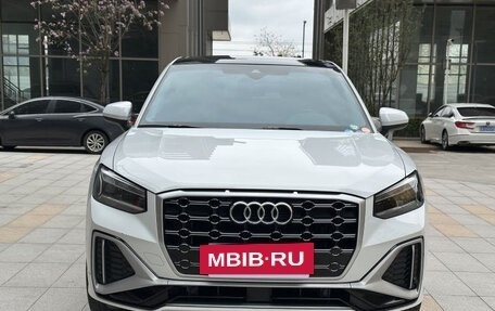 Audi Q2 I, 2022 год, 1 800 000 рублей, 2 фотография