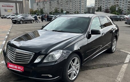 Mercedes-Benz E-Класс, 2009 год, 1 650 000 рублей, 3 фотография