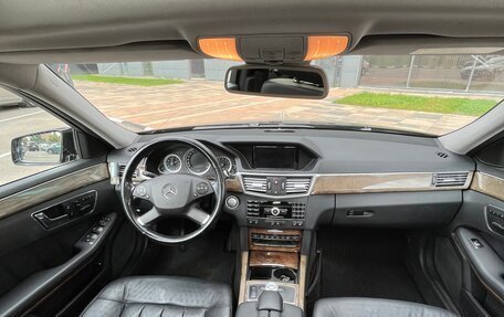 Mercedes-Benz E-Класс, 2009 год, 1 650 000 рублей, 12 фотография