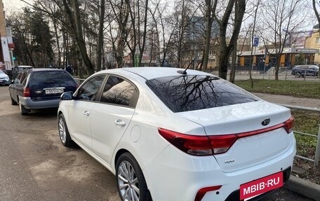 KIA Rio IV, 2018 год, 1 490 000 рублей, 5 фотография