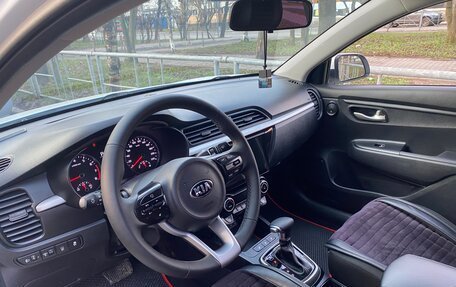 KIA Rio IV, 2018 год, 1 490 000 рублей, 9 фотография