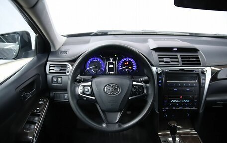 Toyota Camry, 2015 год, 1 950 000 рублей, 13 фотография