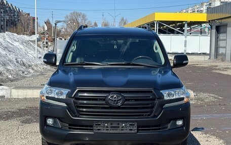 Toyota Land Cruiser 200, 2015 год, 5 700 000 рублей, 2 фотография