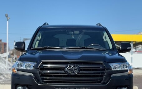 Toyota Land Cruiser 200, 2015 год, 5 700 000 рублей, 3 фотография