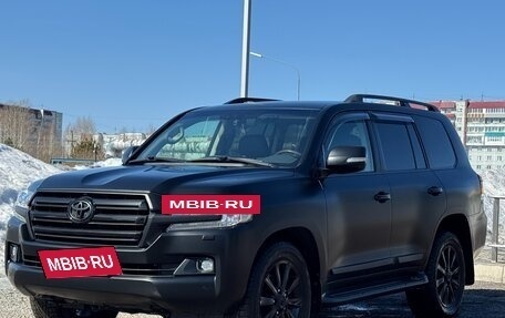 Toyota Land Cruiser 200, 2015 год, 5 700 000 рублей, 6 фотография
