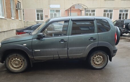 Chevrolet Niva I рестайлинг, 2013 год, 459 000 рублей, 2 фотография