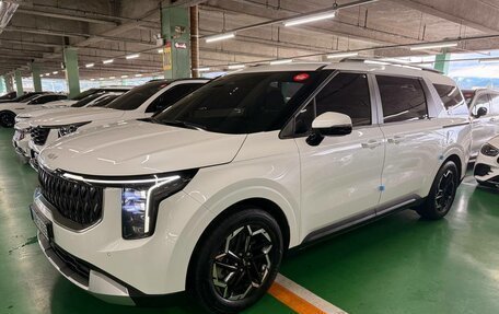 KIA Carnival, 2024 год, 5 000 000 рублей, 1 фотография